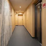 Host Wise - Bright Fresh Flat With Garage - Marques פורטו